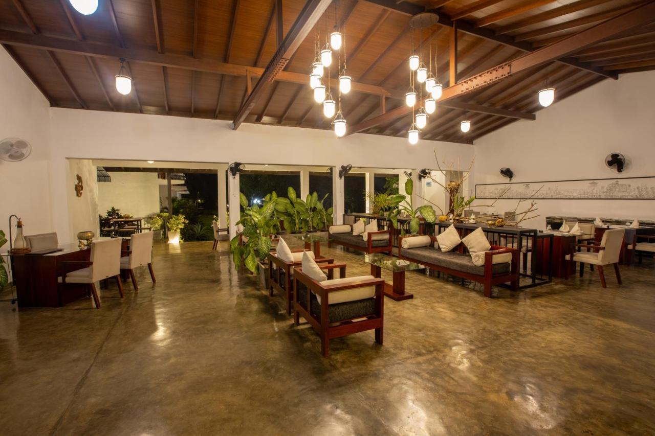 Sigiriya Wewa Addara Hotel - Hotel By The Lake Exterior photo
